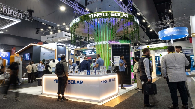 custom exhibition stands Australia Yingli Solar by Cre8 Co